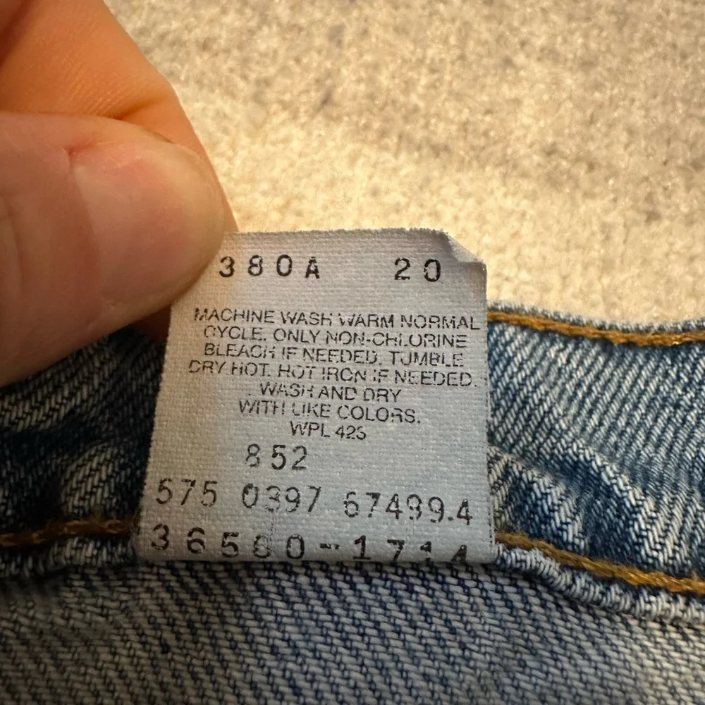 Levis vintage orange